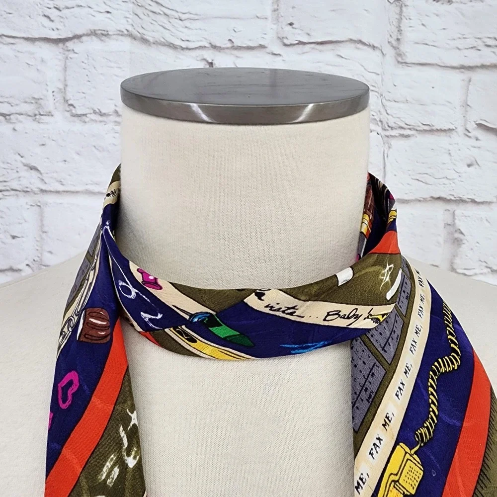 Vintage Nicole Miller Tie 100%‎ Silk Teacher Office Novelty 90s Stationery Gift